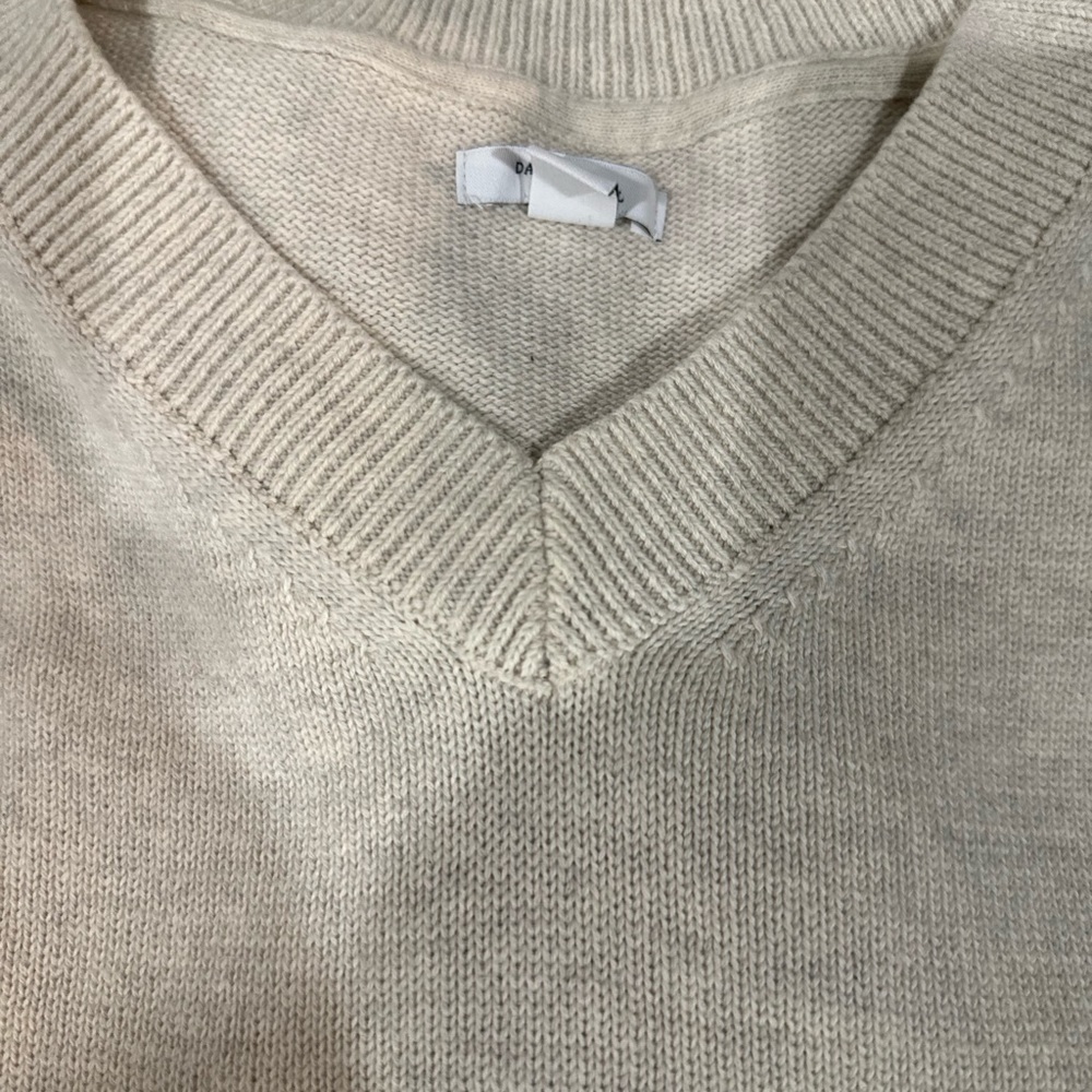 V neck cotton sweater